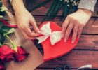 7 Astonishing Valentine Gift Ideas for Girlfriend