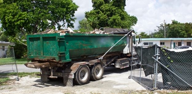 Advantages and Disadvantages of Roll Off Dumpster