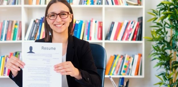 Resume Writing Services: What Are The Options?