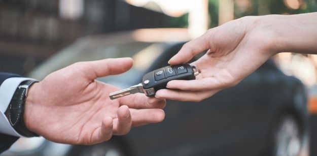 How to Pay Less for a Car Key Replacement