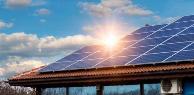 4 Major Problems If You Do Not Clean Solar Panels