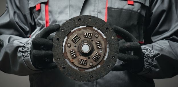Explaining Different Types of Pneumatic and Hydraulic Clutches