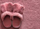 Why Memory Foam Bedroom Slippers are Considered Ideal for Men and Women