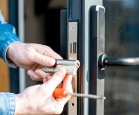 Choosing the Best Commercial Locksmith Service in the USA